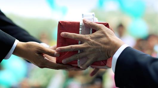 Regali per i manager cinesi. Cosa fare?